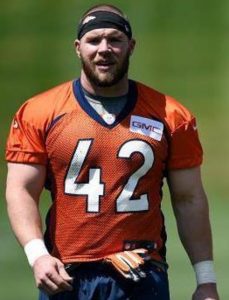 Patriots worked out former Broncos full back Joe Don Duncan
