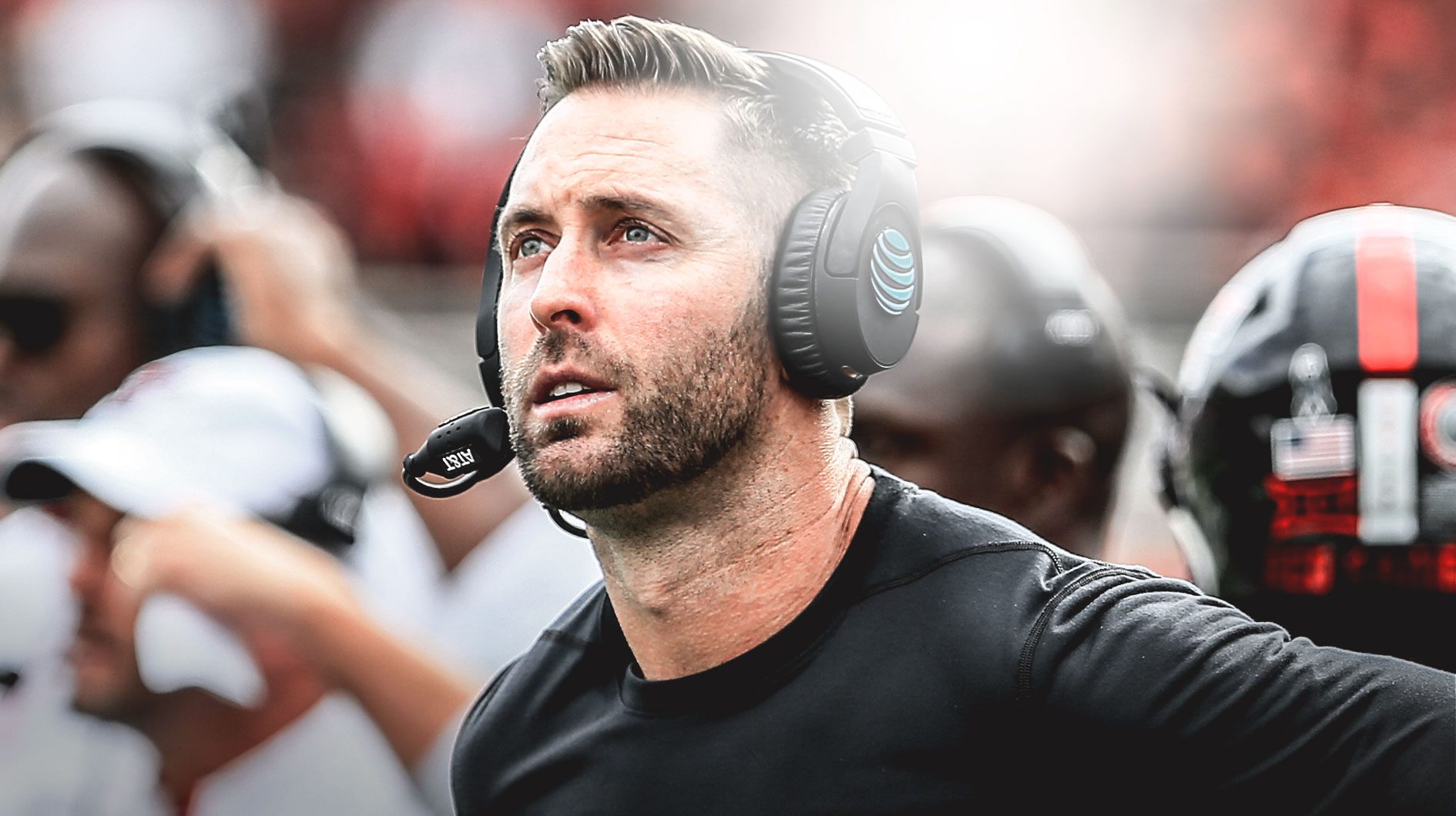 Houston Texans met with recently fired Kliff Kingsbury for a coaching job