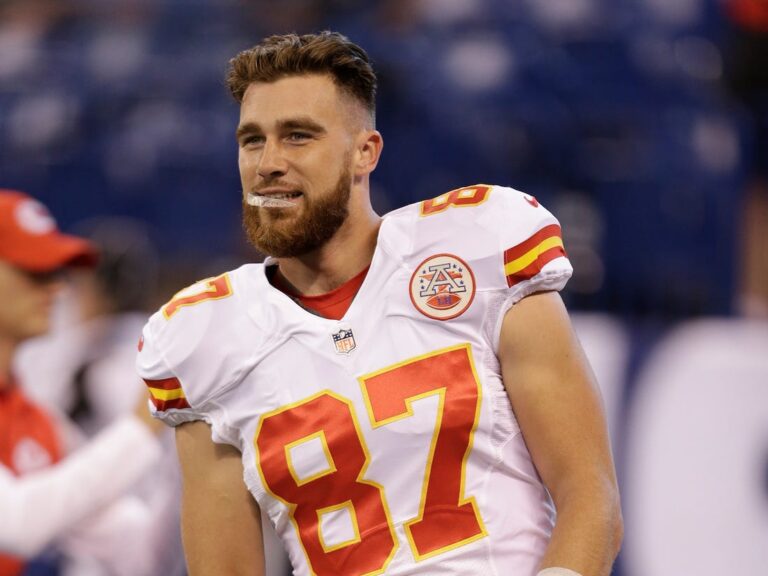 Travis Kelce leads all tight ends in Fantasy Football Receiving Targets