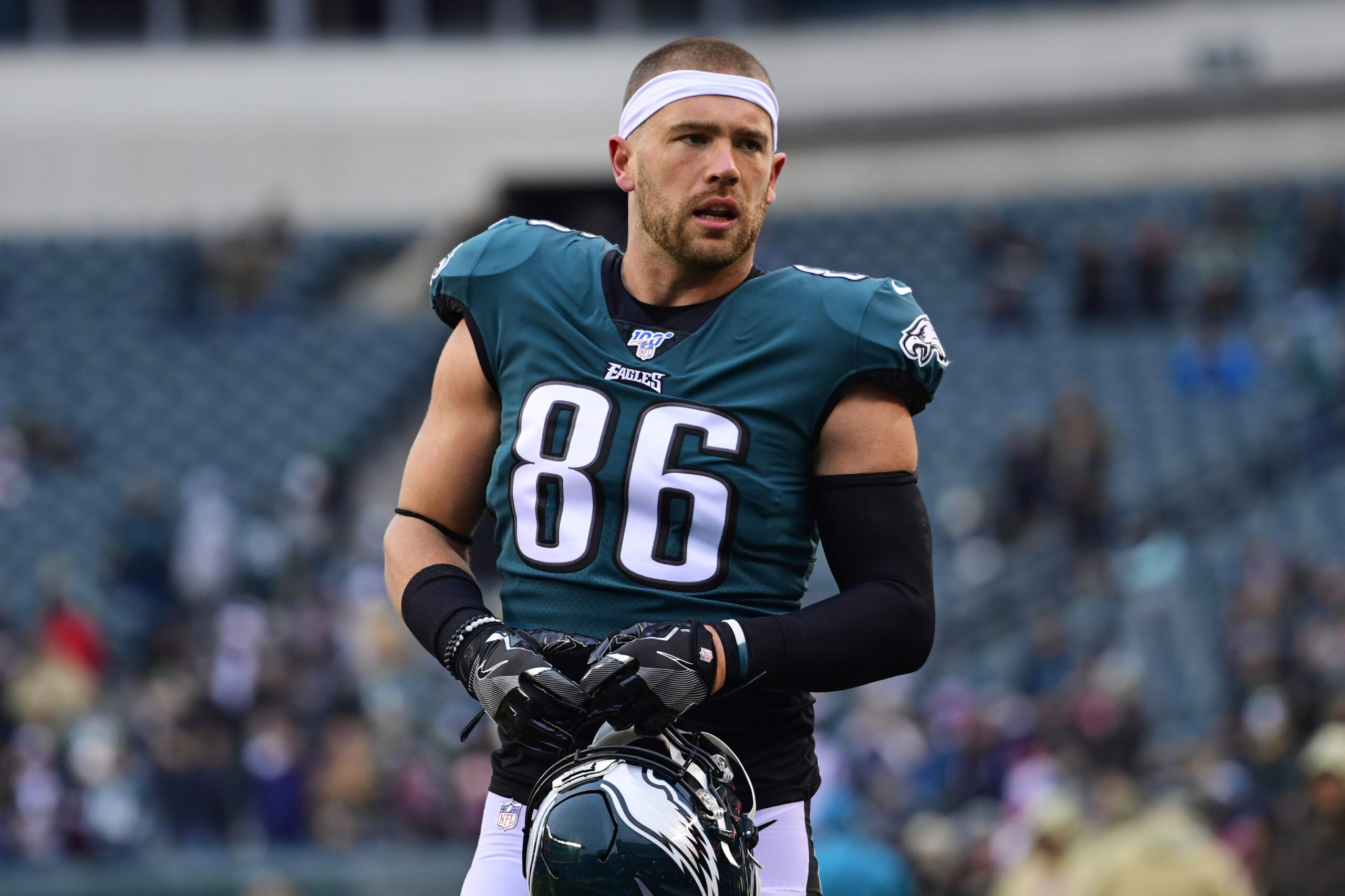 Zach Ertz Panthers Trade Carolina