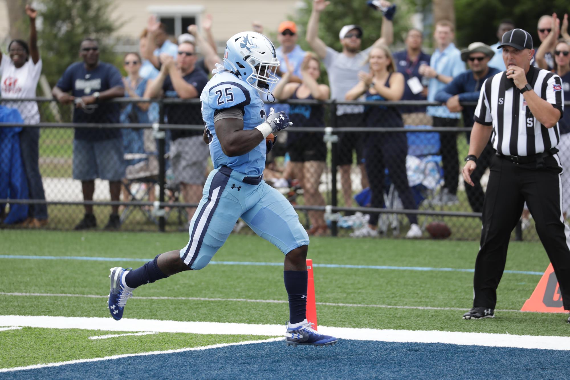 Keiser's offense has junior running back Marques Burgess who has 1,558 rushing yards and 18 touchdowns.