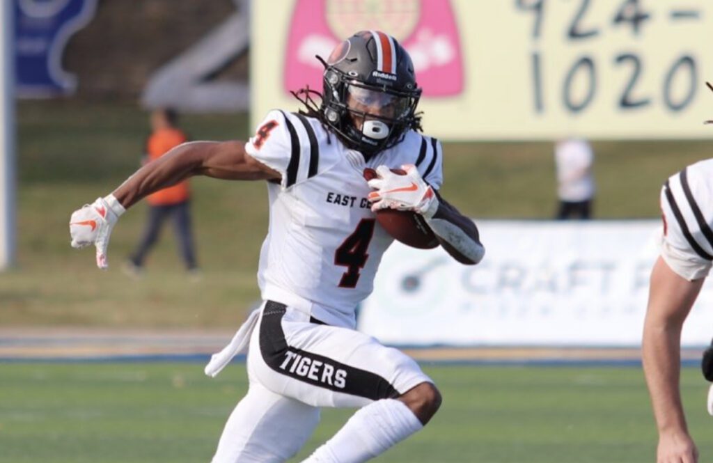 Greg Howell the versatile wide receiver from East Central University recently sat down with NFL Draft Diamonds owner Damond Talbot.