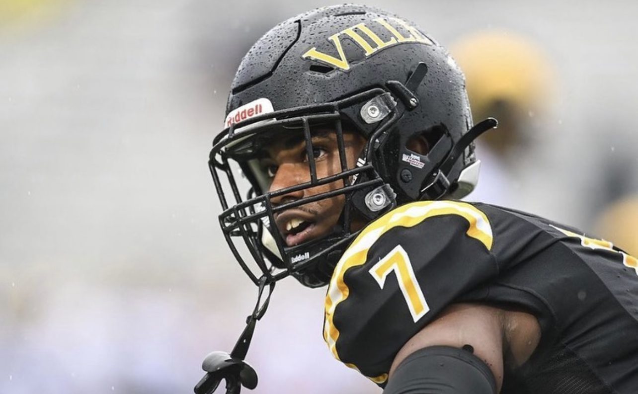 D'Andre Blue-Eli the play making defensive back from Millersville University recently sat down with NFL Draft Diamonds owner Damond Talbot.