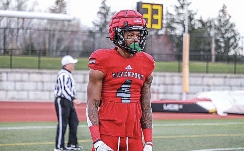 Preston Smith the standout wide receiver from Davenport University recently sat down with NFL Draft Diamonds owner Damond Talbot.