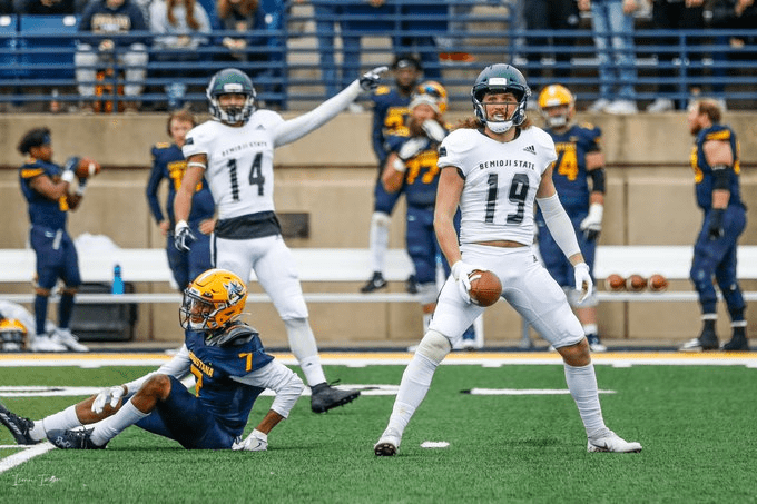 Brendan Beaulieu is a huge target and excellent playmaker in Bemidji State's offense. He recently sat down with NFL Draft Diamonds writer Jimmy Williams. Photo credit goes to Iconic Images.