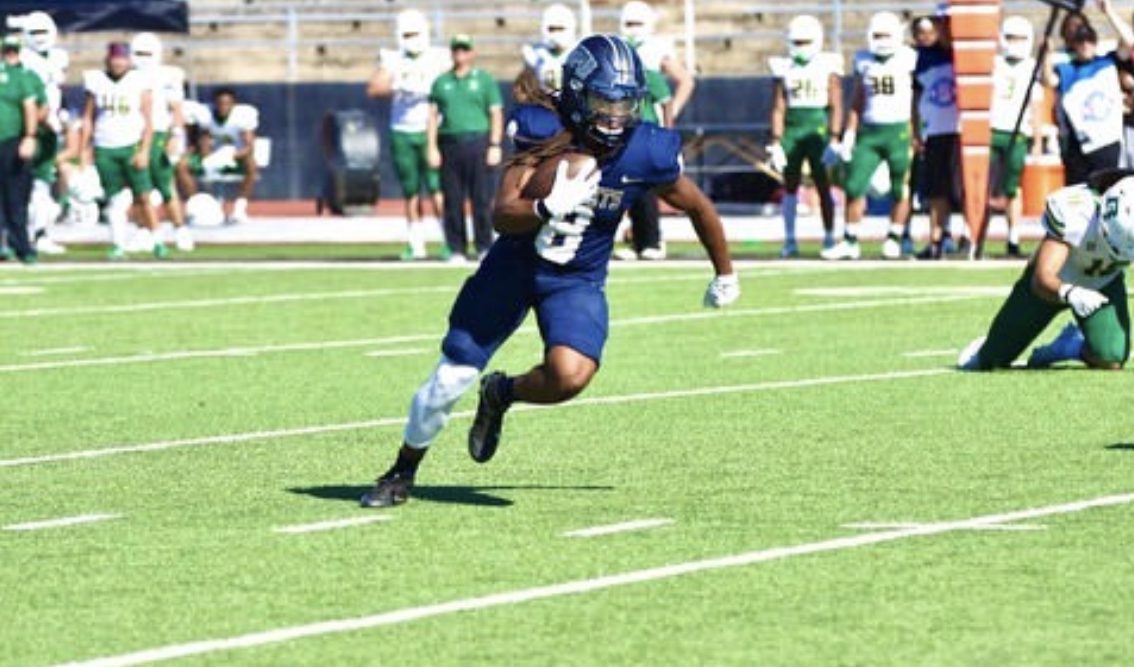 Se'Lah Smith the versatile wide receiver from Howard Payne University recently sat down with NFL Draft Diamonds owner Damond Talbot.
