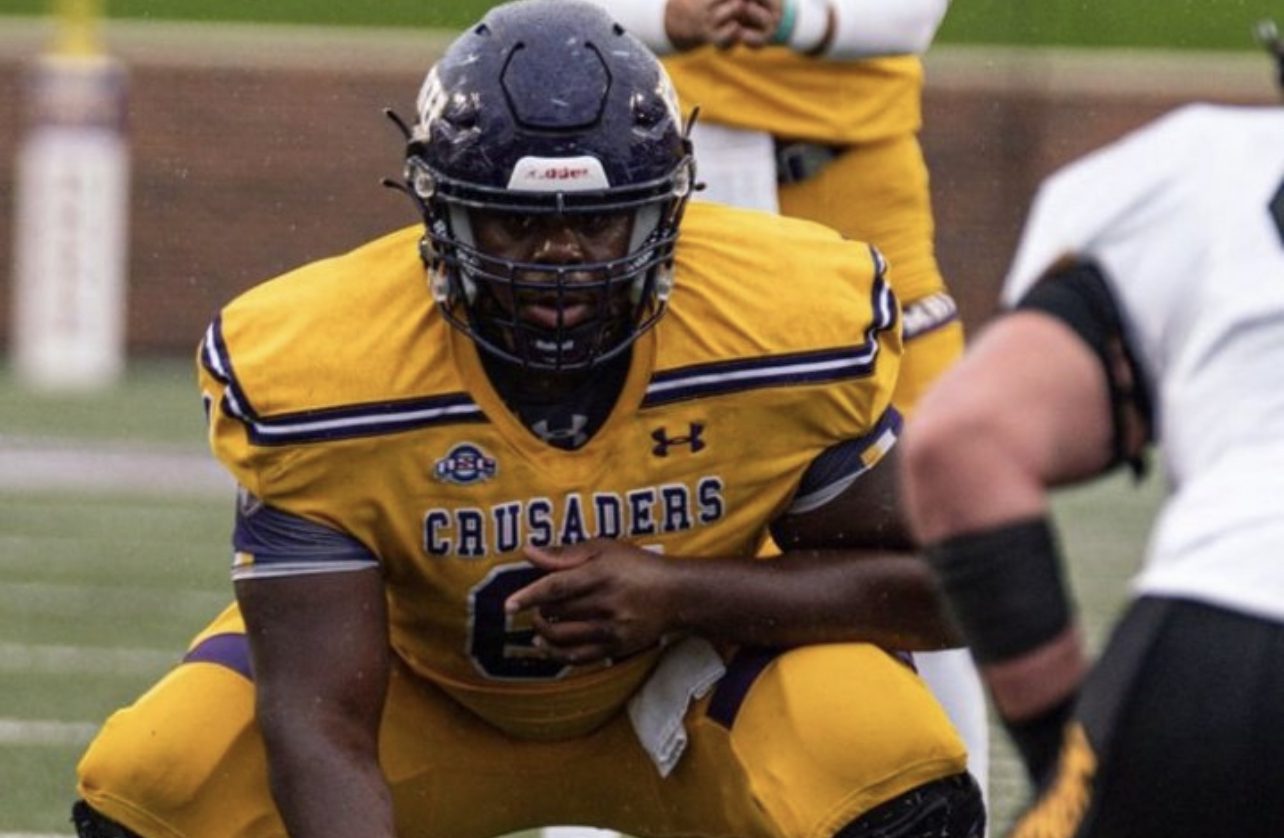 Jeffery Sims Jr. the big offensive lineman from the University of Mary Hardin-Baylor recently sat down with Justin Berendzen