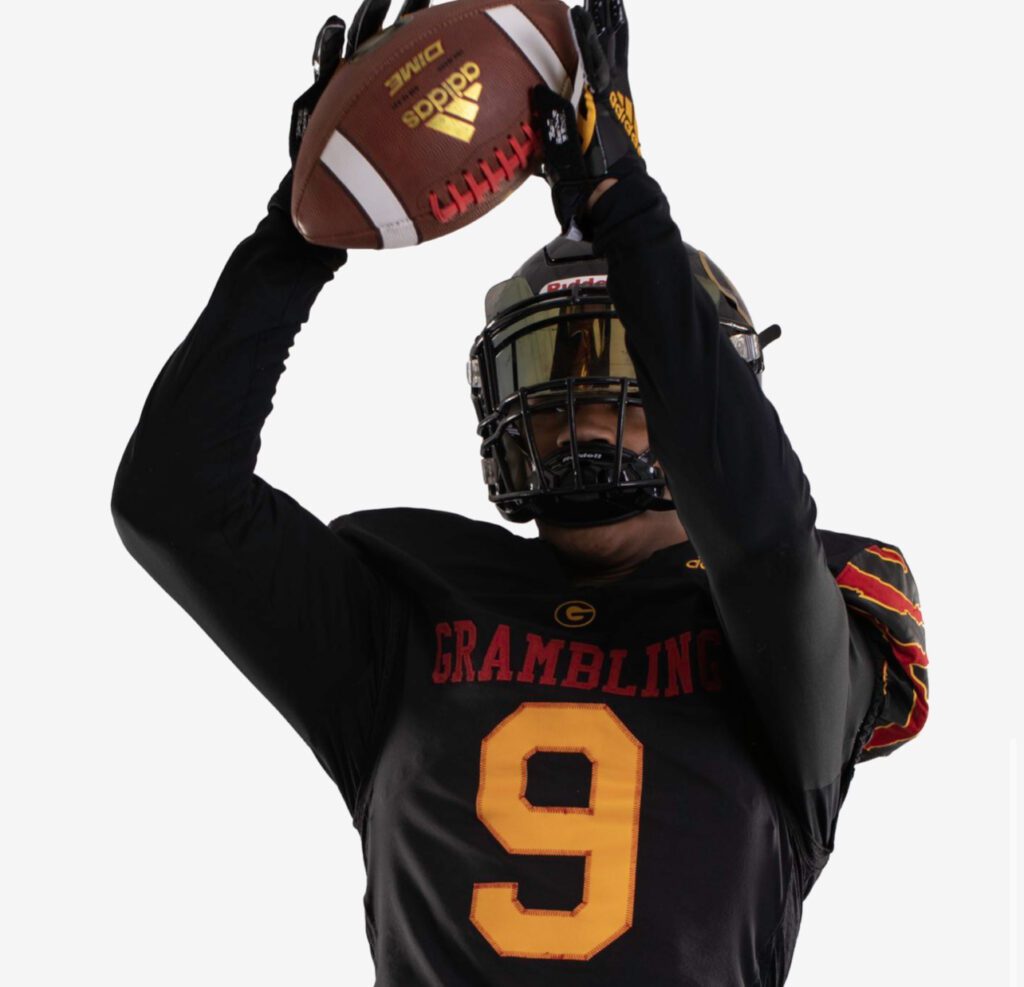 3. Leroy Paige: 6'3 185:Top 3 ? recruit from New Orleans, LA is a nice weapon for Coach Hugh Jackson, at "THE" Grambling State. The G' man believes Paige will be the future in Hugh wild wild west offense. 