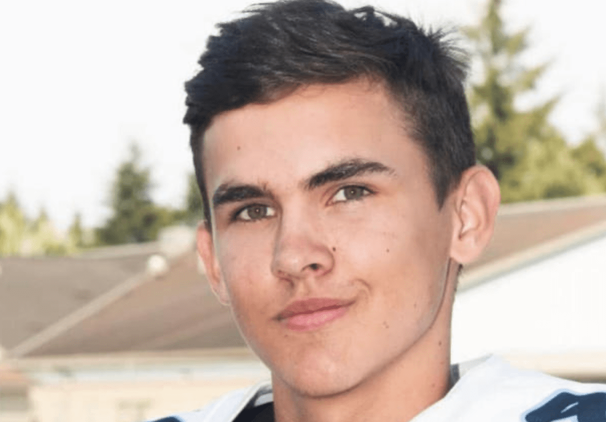 high-school-football-player-arrested-for-murdering-mom-s-ex