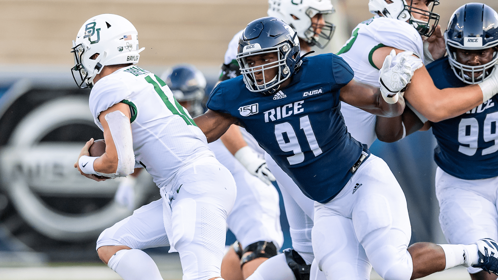 Ikenna Enechukwu is the star edge rusher at Rice University. With his quickness and length, he's one to keep an eye on this season. This NFL Draft Report was written by Hula Bowl scout Matthew Swanson.