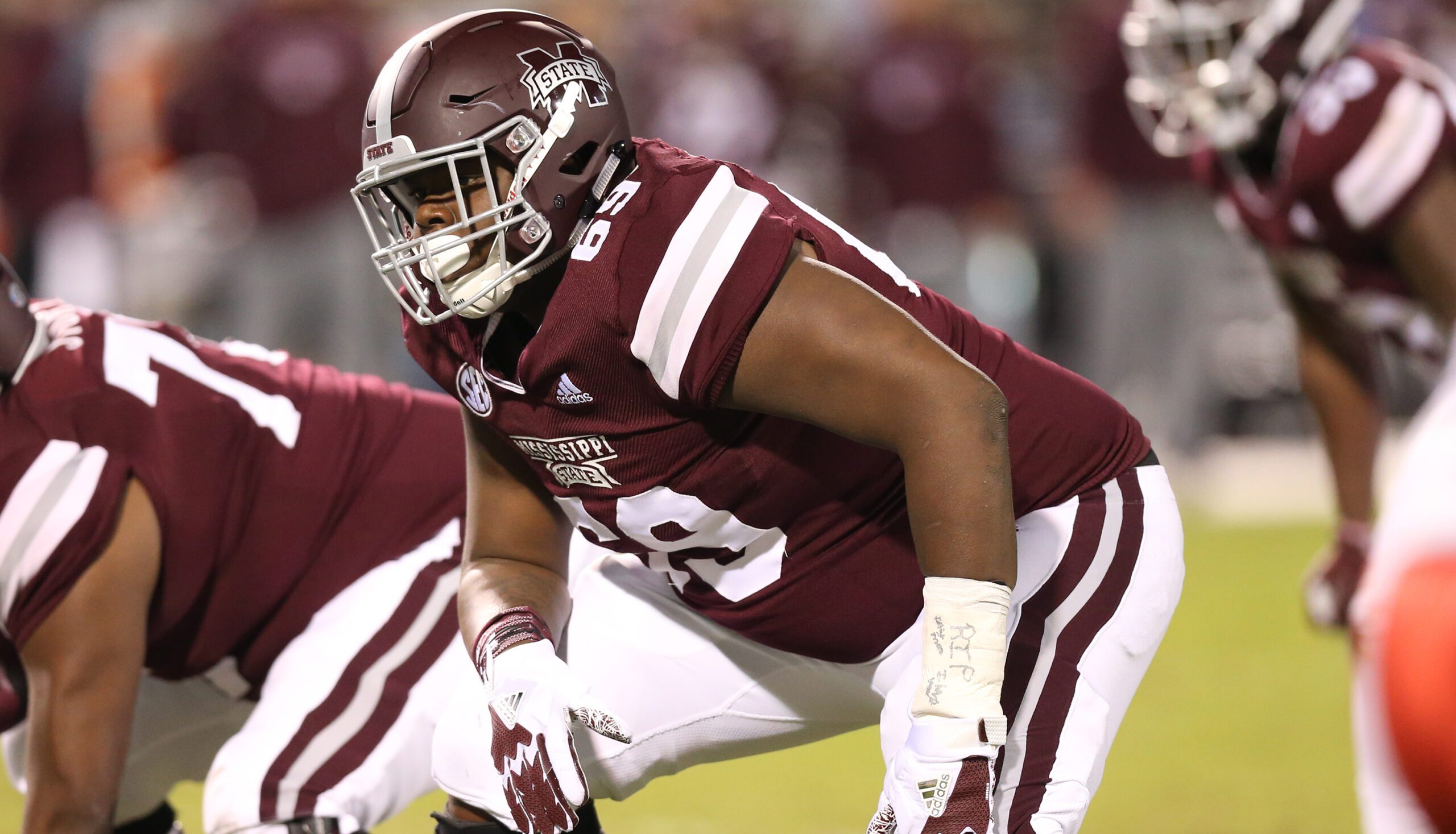 Kwatrivous Johnson is a highly effective run blocker for Mississippi State. Hula Bowl scout Ryan Jaffe breaks down the strengths and weaknesses of Johnson as an NFL Prospect in this article.
