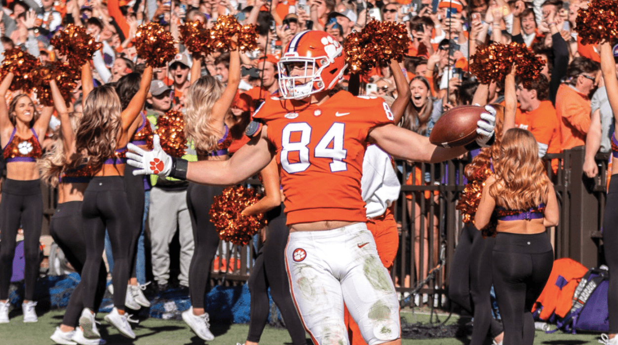 Davis Allen has been a consistent piece in the Clemson offense over the years as an above-average blocking tight-end. Hula Bowl scout Jacob Waxman breaks down the strengths and weaknesses of Allen as an NFL Prospect in this article.