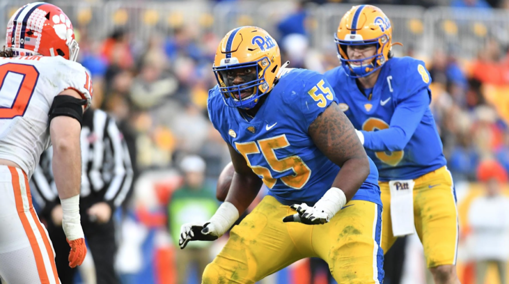 Marcus Minor of the Pittsburgh Panthers displays good lateral speed and versatility on the offensive line. Hula Bowl scout Nik Ehler breaks down Minor's strengths and weaknesses as an NFL Prospect in this article.