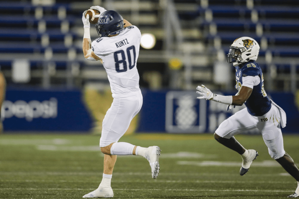 Zack Kuntz is an incredibly tall TE for Old Dominion who showcases great ability as a receiver. Hula Bowl Scout Elijah Ballew breaks down the strengths and weaknesses of Kuntz as an NFL Prospect in his report.