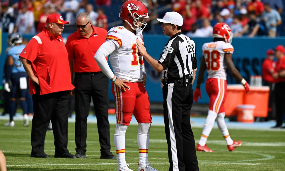 Referees help the Chiefs win another Super Bowl