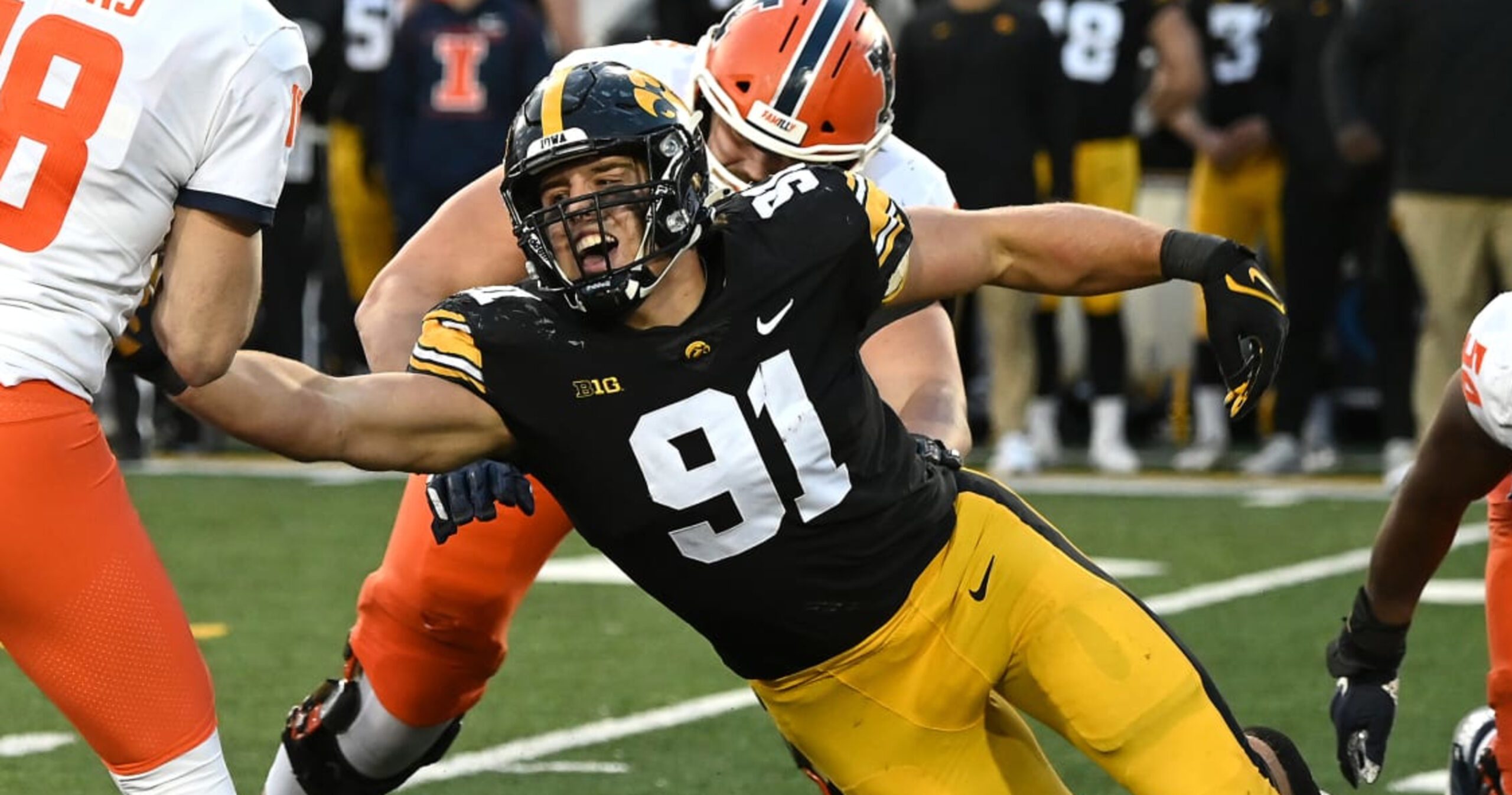 Iowa edge rusher Lukas Van Ness is seen as a first-round pick in the 2023 NFL Draft. We break down the skillset he brings to the table here.