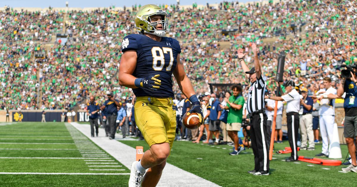 Notre Dame tight end Michael Mayer is seen as a potential first round pick.  We break down the skill set he brings to the table here.