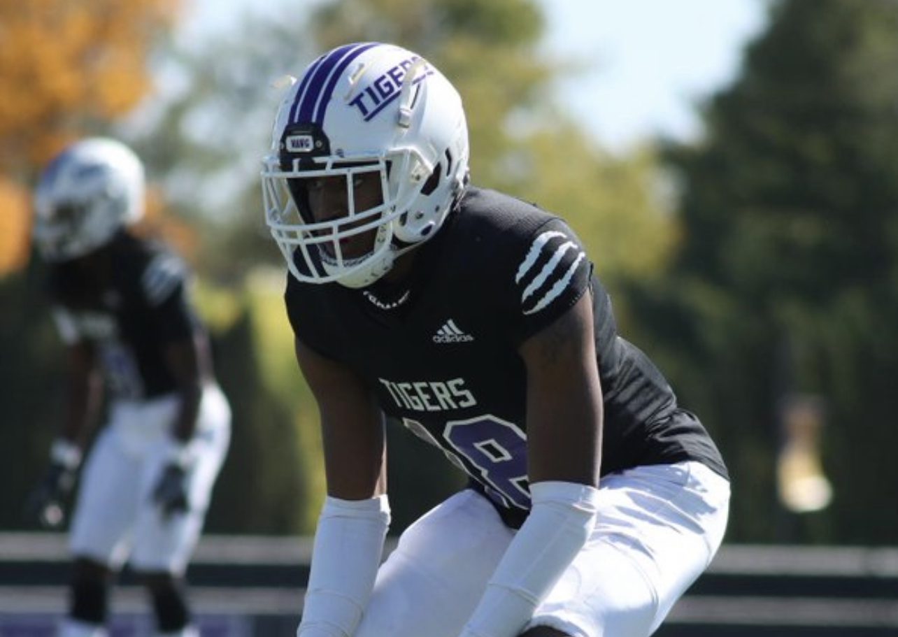 Chuck Stuart the standout defensive back from William Penn University recently sat down with NFL Draft Diamonds owner Damond Talbot