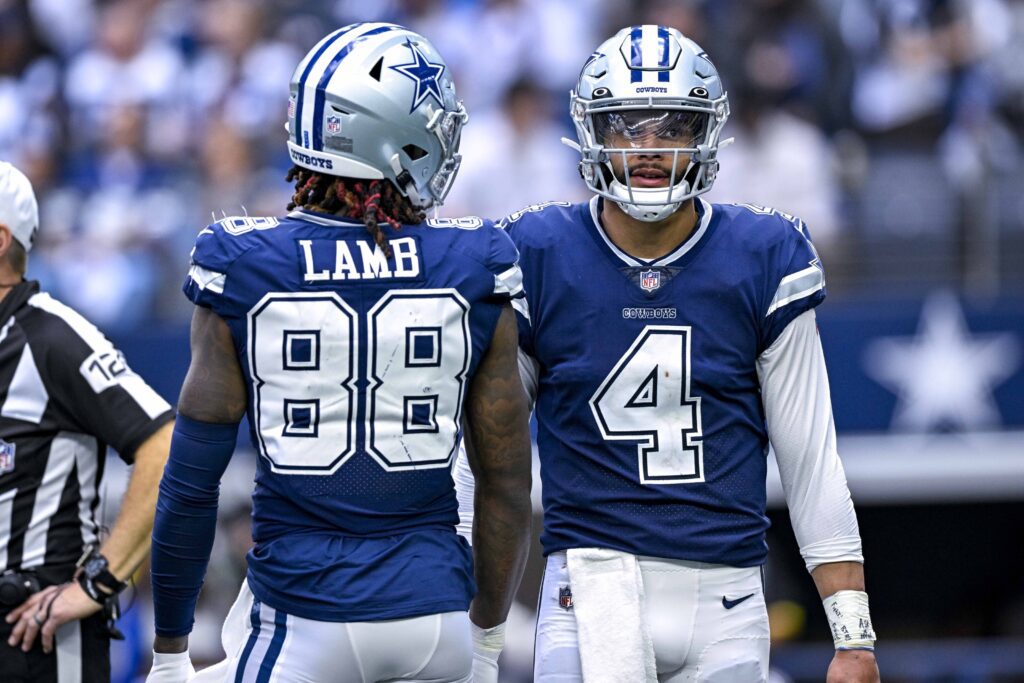 Dallas Cowboys break out a helmet look they've never used before for game  vs. Titans