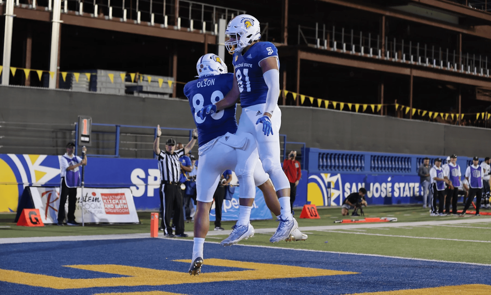 Dominick Mazotti is a reliable target at TE in San Jose State's offense. By making strides this season, Mazotti can put himself on the map for pro scouts. Hula Bowl scout Chris Spooner breaks down Mazotti as an NFL Prospect in his report.
