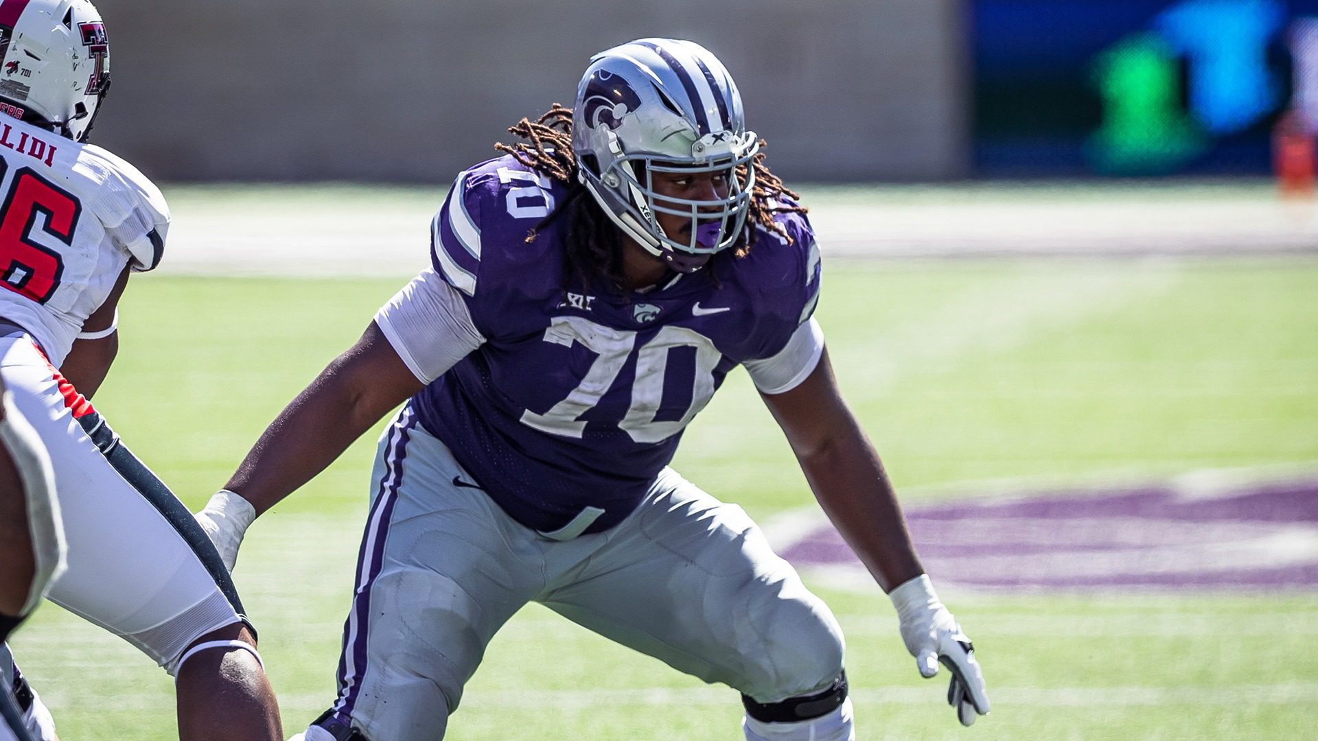 KT Leveston is a big bruising blocker on Kansas State's offensive line. Hula Bowl scout Brandon Harston breaks down Leveston as an NFL Prospect in his report.