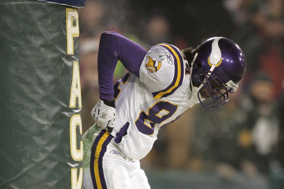 Who are the Top 10 Minnesota Vikings football players of All-Time?
