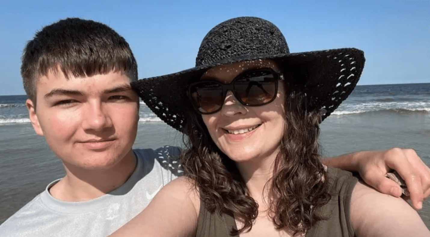 A 15-year-old High School football player in Kentucky died after falling off a cliff | Mom in critical condition