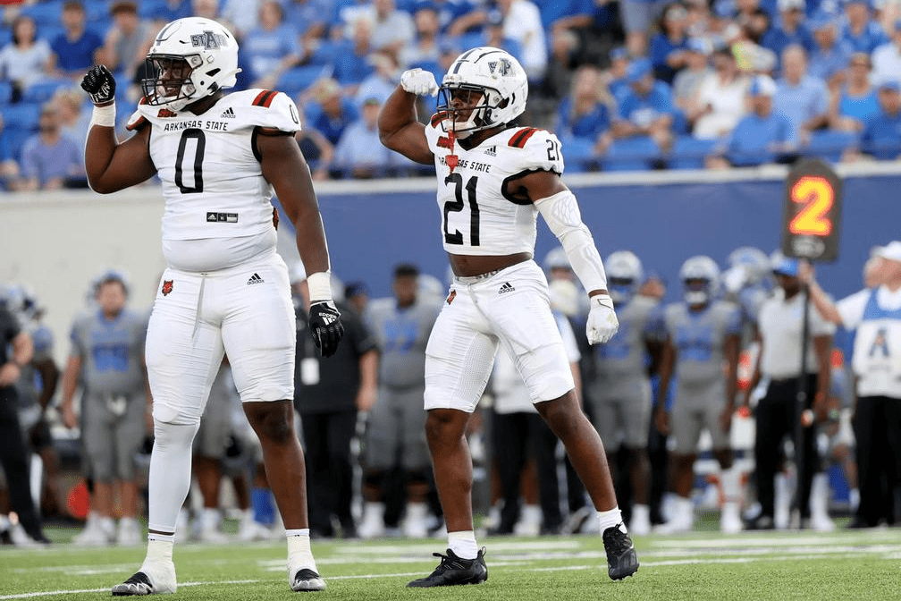 John Mincey is a big man on the Arkansas State defensive line who possesses a solid motor. Hula Bowl scout PJ Hardaway breaks down Mincey as an NFL Prospect in his report.