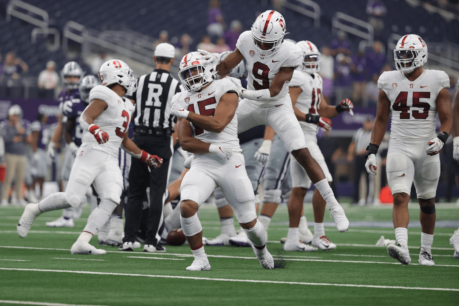 Stephen Herron will be playing for Louisville this fall after transferring from Stanford. Hula Bowl scout Ian McNice breaks down Herron as an NFL Prospect in his report.