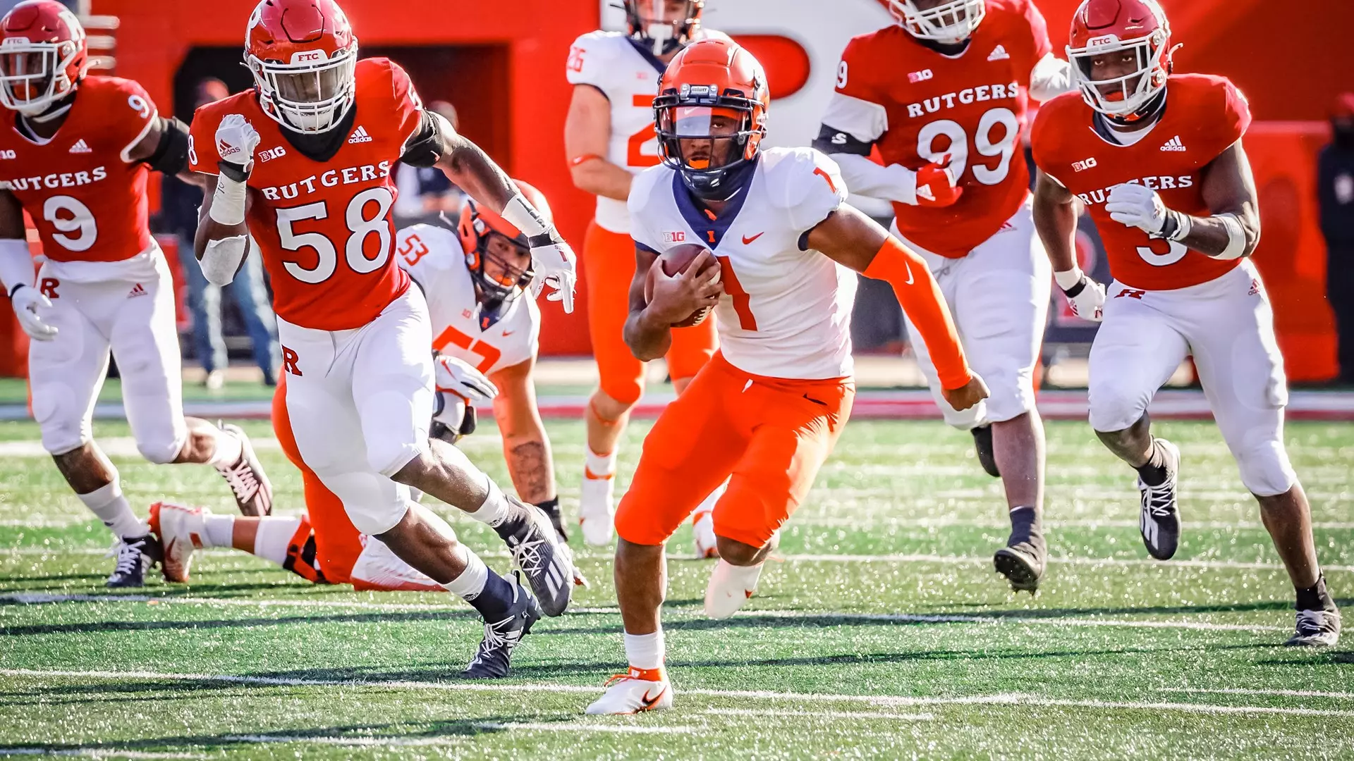 Isaiah Williams is a dynamic playmaker on offense for Illinois. He has exceptional speed and vision which help him gain a lo of YAC. Hula Bowl scout Ian McNice breaks down Williams as an NFL Prospect in his report.