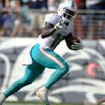 Tyreek Hill is aiming for 2000 yards receiving | That has never happened ever in the NFL
