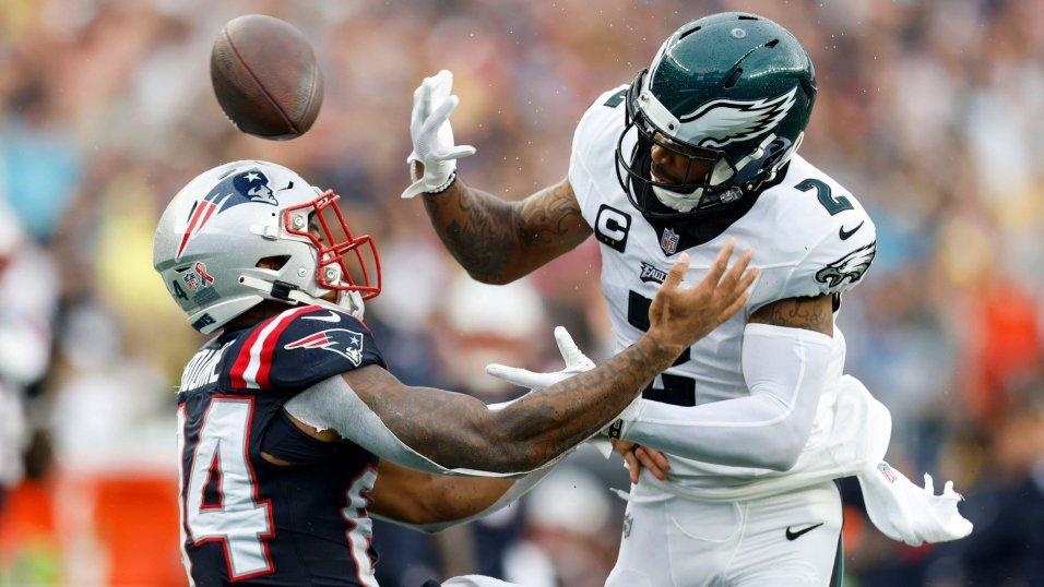 New England Patriots fall in close battle vs the Philadelphia Eagles