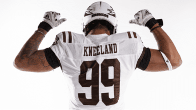Marshawn Kneeland shows good potential as an edge rusher in the Western Michigan defense. He's a strong run defender who offers decent position versatility. Hula Bowl scout Chris Spooner breaks down Kneeland as an NFL Prospect in his report.