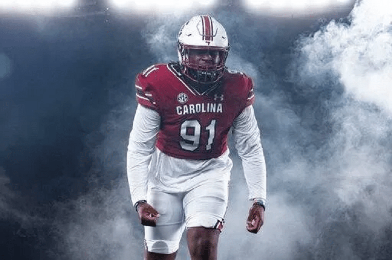 Tonka Hemingway is a very effective pass rusher on the South Carolina defensive line. Hula Bowl scout Justyce Gordon breaks down Hemingway as an NFL Prospect in his report.