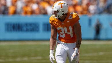 McCallan Castles transferred to Tennessee this season after a well-established career with UC Davis. Hula Bowl scout Ryan Vidales breaks down Castles as an NFL Prospect in his report.
