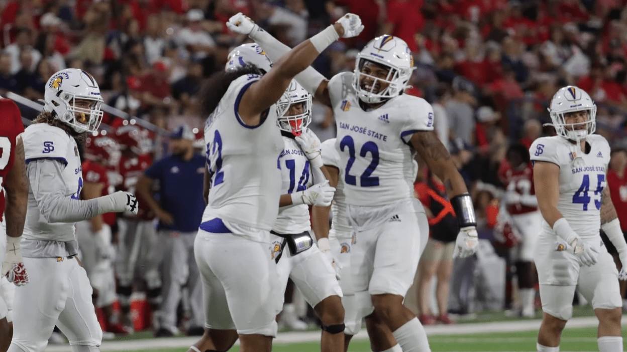 Tre Jenkins is a veteran safety at San Jose State who displays solid awareness and tackling ability. Hula Bowl scout Brinson Bagley breaks down Jenkins as an NFL Prospect in his report.