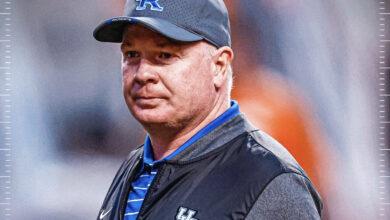BREAKING: Mark Stoops STAYING at Kentucky