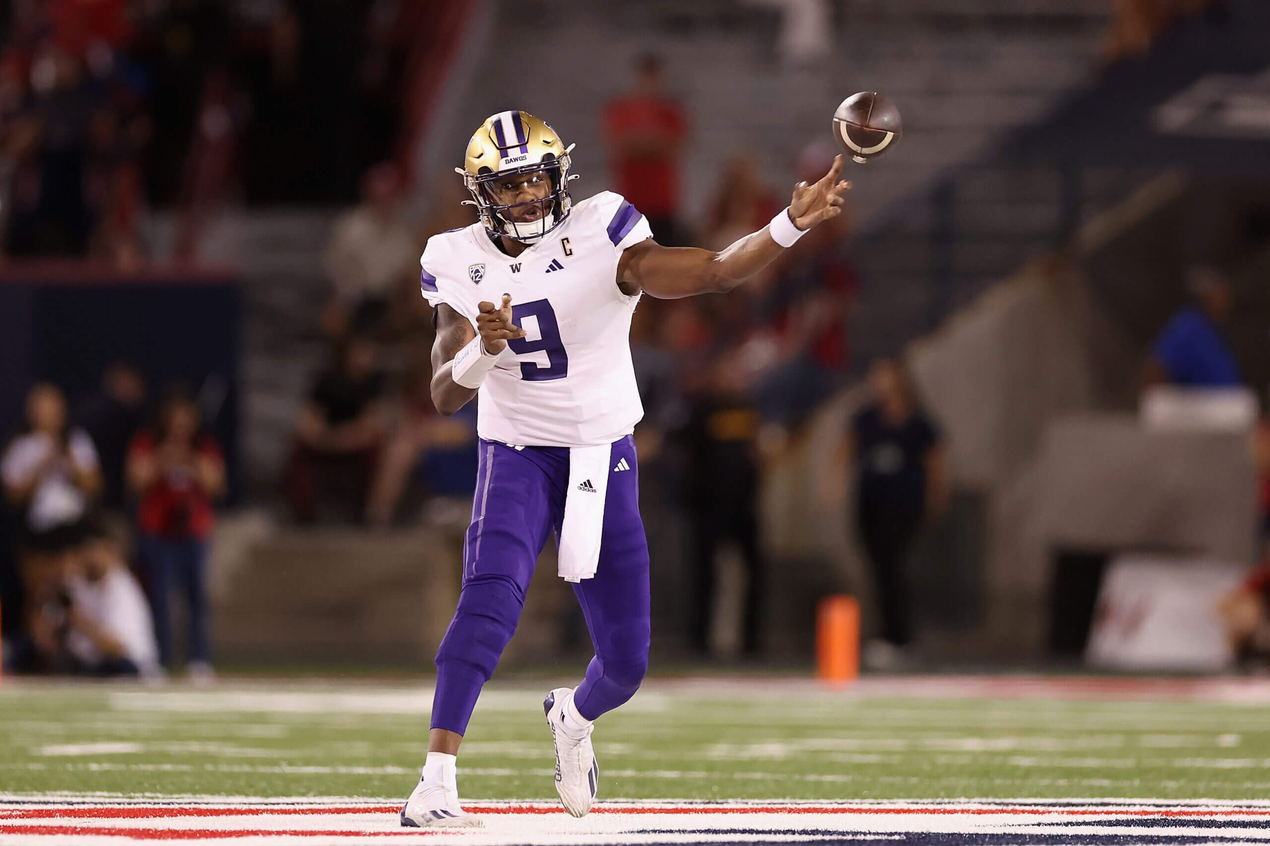 Washington QB Michael Penix give the Texas defense some pretty good bulletin board material before their game