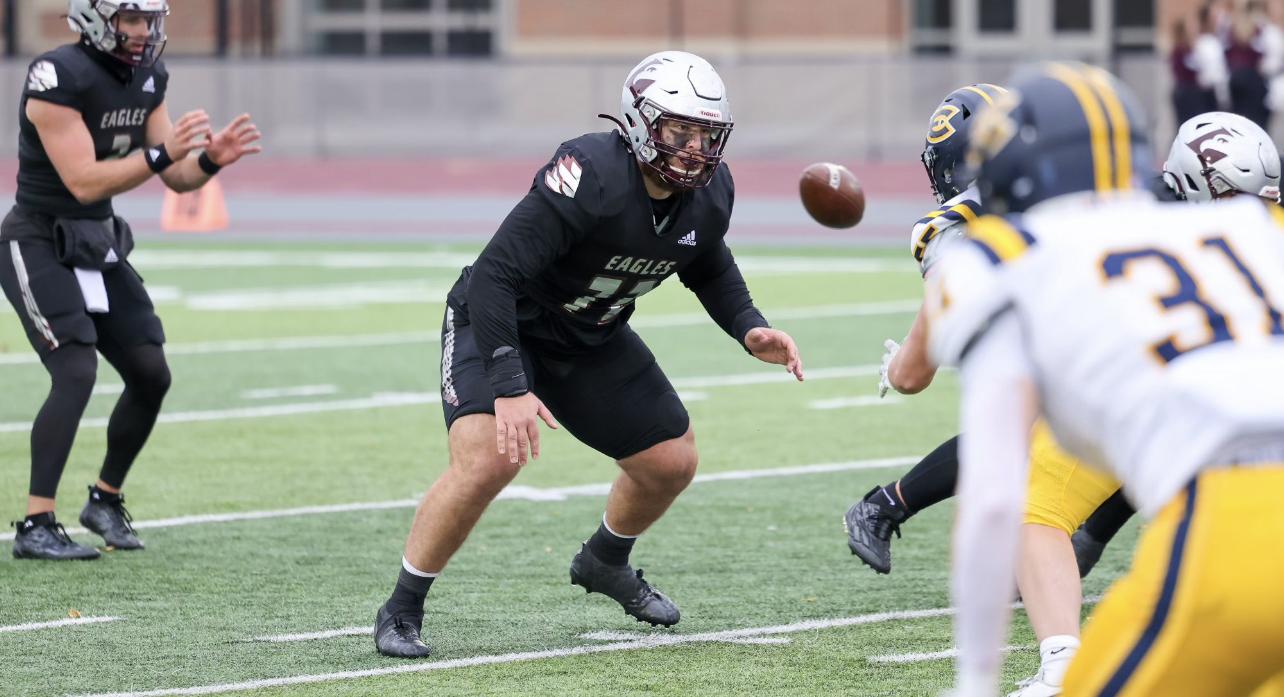 Meet 2024 Prospect Michael Bertoia, OL, WisconsinLa Crosse