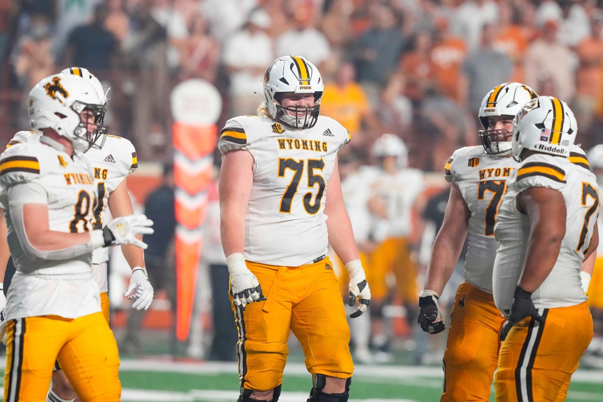 Frank Crum is a giant offensive tackle for Wyoming whose experience and toughness has garnered the attention of many scouts. Senior Hula Bowl scout Mike Bey breaks down Crum as an NFL Prospect in his report.