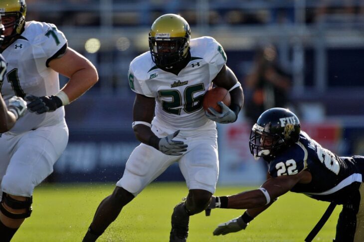 Former USF star running back Mike Ford is dead at 38