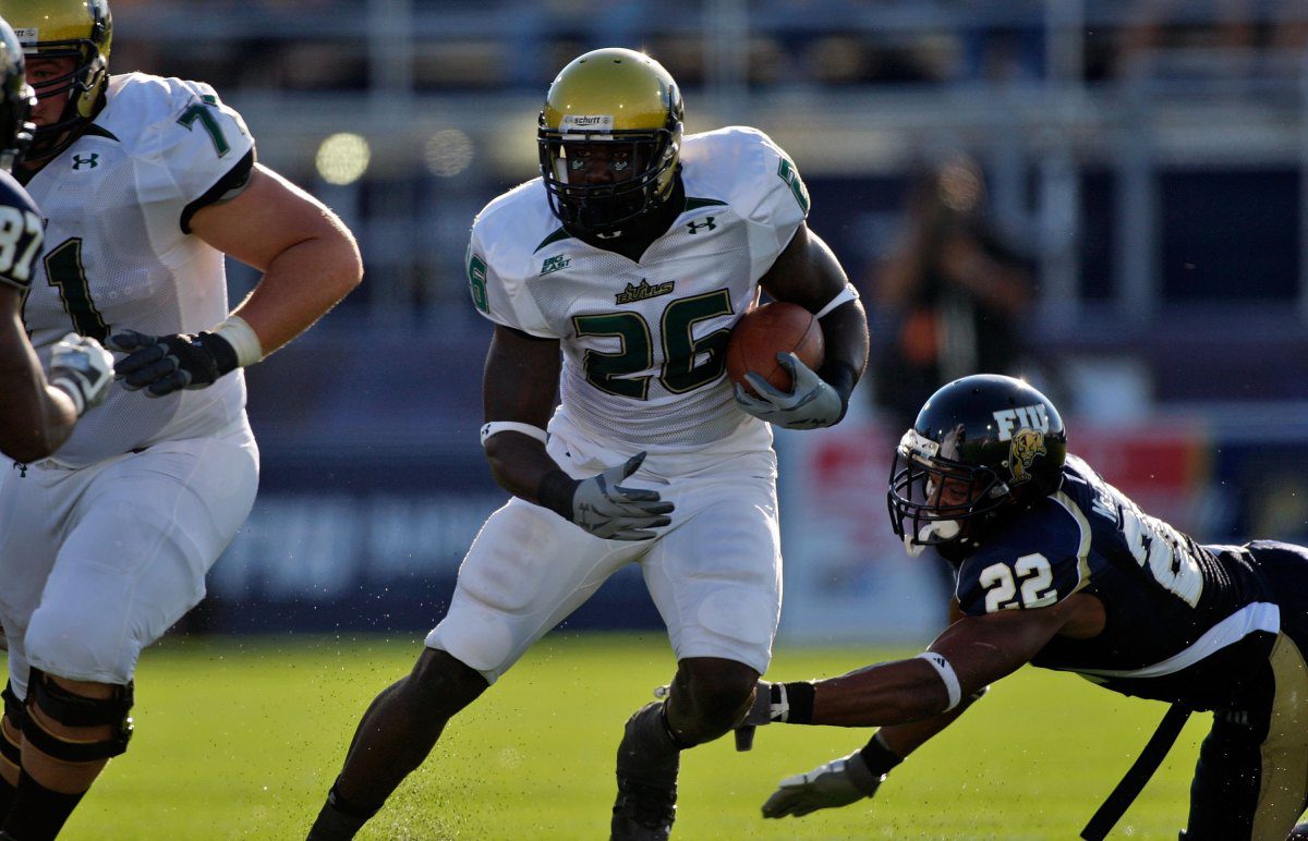 Former USF star running back Mike Ford is dead at 38