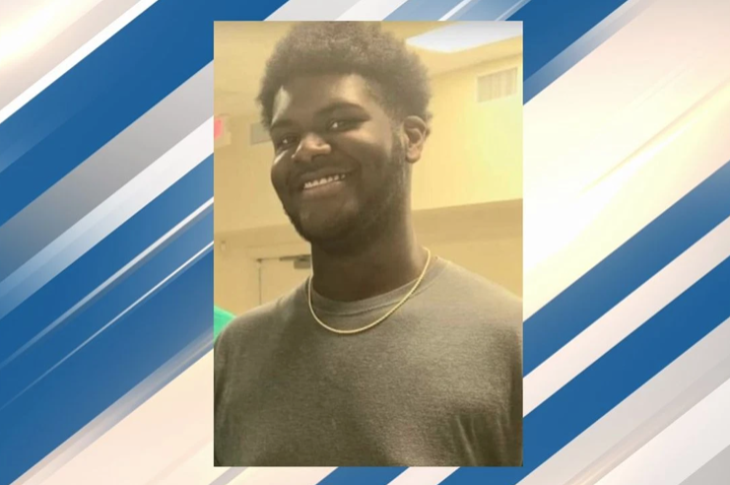 South Carolina High School mourns the death of one of their star football players