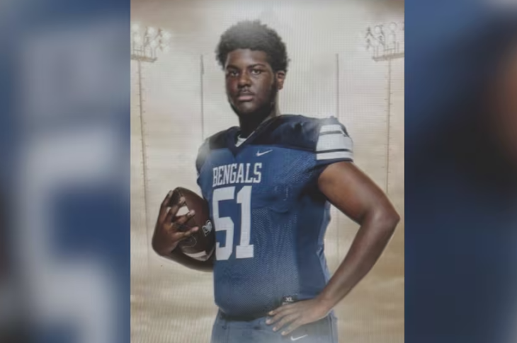 Star South Carolina defensive lineman died unexpectedly over the weekend