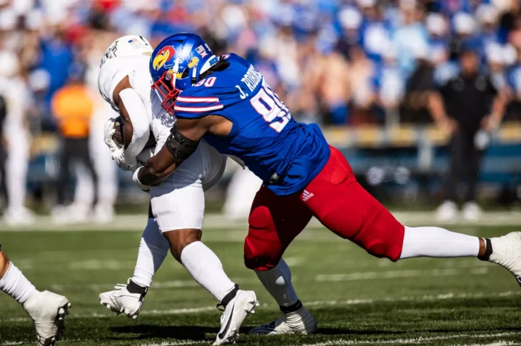Jereme Robinson is a physically imposing edge rusher for Kansas who displays good overall versatility in their defense. Hula Bowl Scout William Garner Jr. breaks him down as an NFL Prospect in his report.