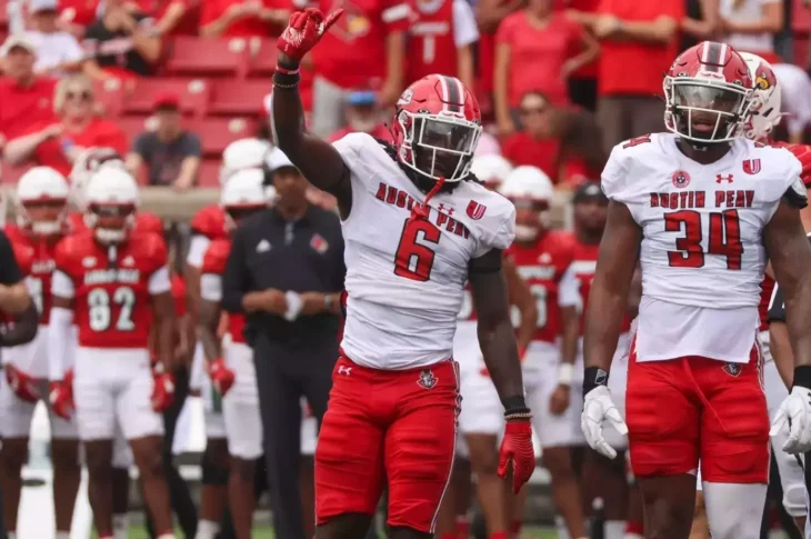 Get to know Bo Spearman, LB from Austin Peay State University. Learn about his football background and favorite moments in the game.