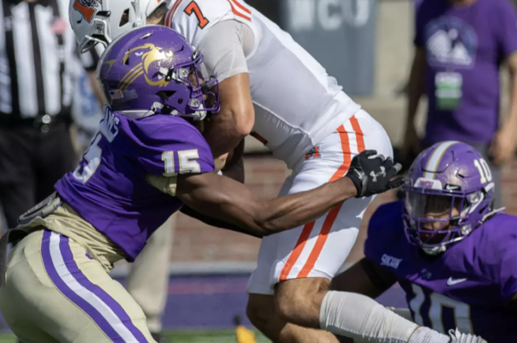 Learn about Antoine Williams, a standout linebacker from Austin Peay & Western Carolina. Discover how his skill set and determination make him a top prospect for the 2025 NFL Draft.