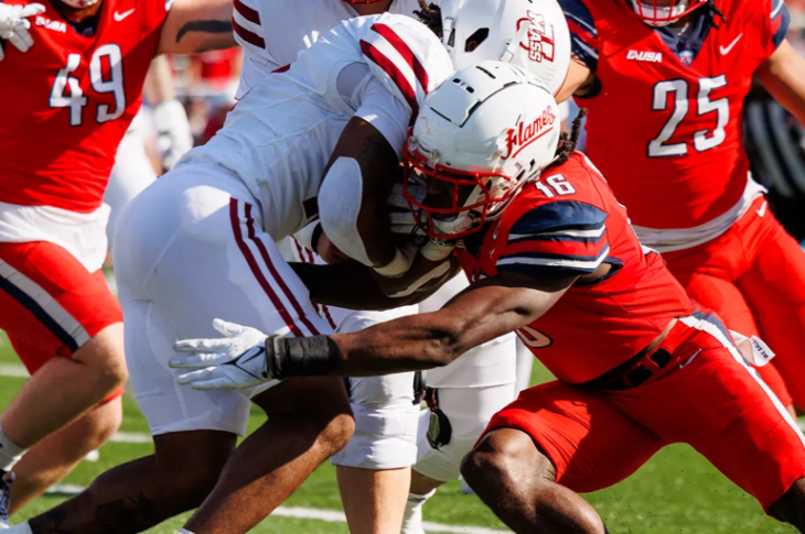 Get to know Quinton Reese, a top prospect for the 2025 NFL Draft. Discover his versatility, football IQ, and dedication to teamwork.