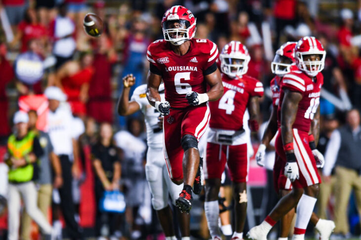 Meet Kendré Gant, a standout linebacker from the University of Houston with an impressive career in football.