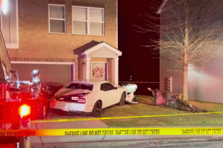 Georgia Strikes Again: UGA Football Player Crashed His Car into Apartment Complex (Photo)